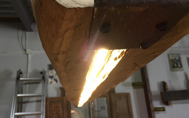 LIGHT BIG RAY