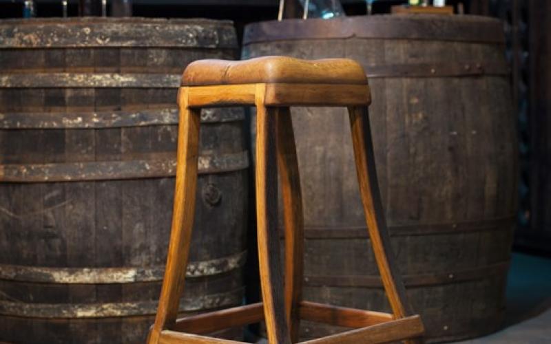 BAR CHAIR